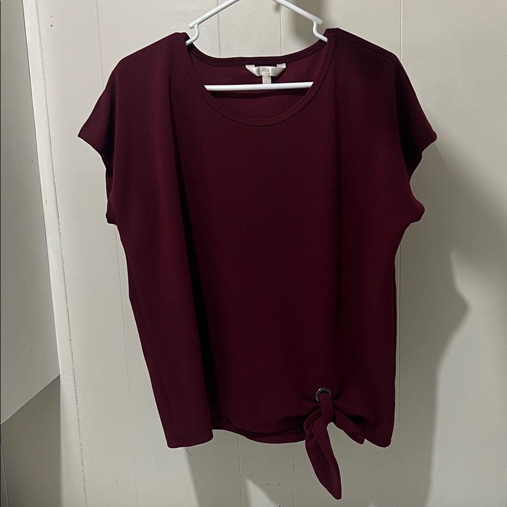 Elegant Burgundy Blouse with Knot Detail